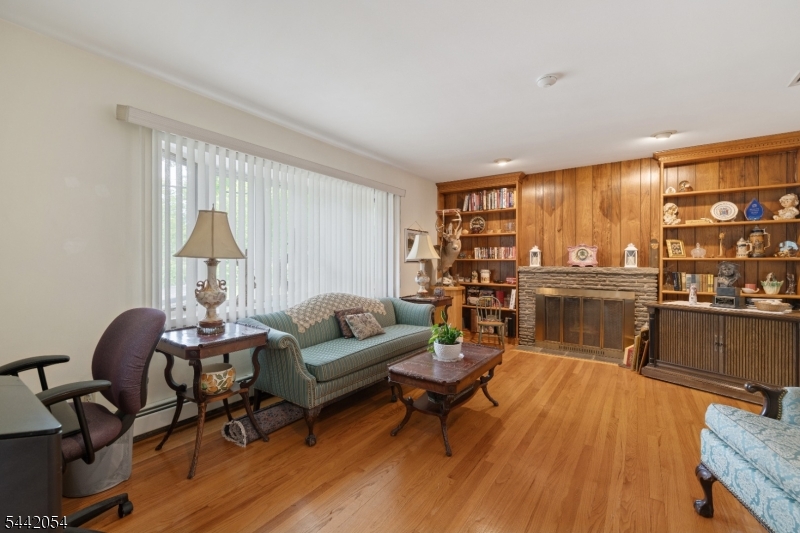 21 Ravine Avenue Nutley, NJ 07110 - Photo 9 of 39