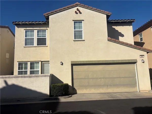 $889,999 | 250 Sparkleberry Avenue, Orange, CA 92865
