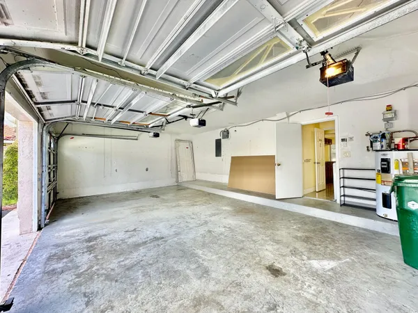 $3,750 | 2572 Northwest 79th Avenue, Margate, FL 33063