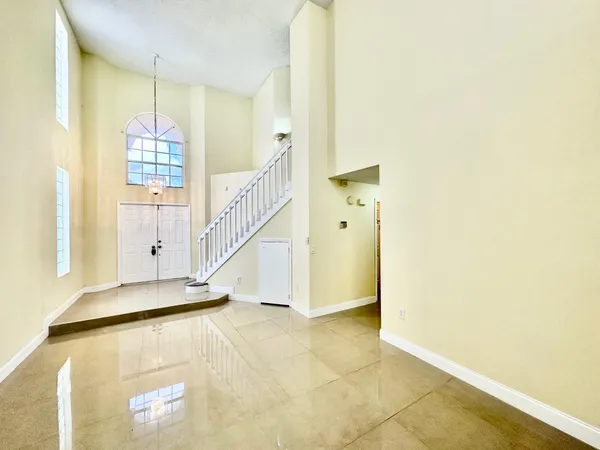 $3,750 | 2572 Northwest 79th Avenue, Margate, FL 33063