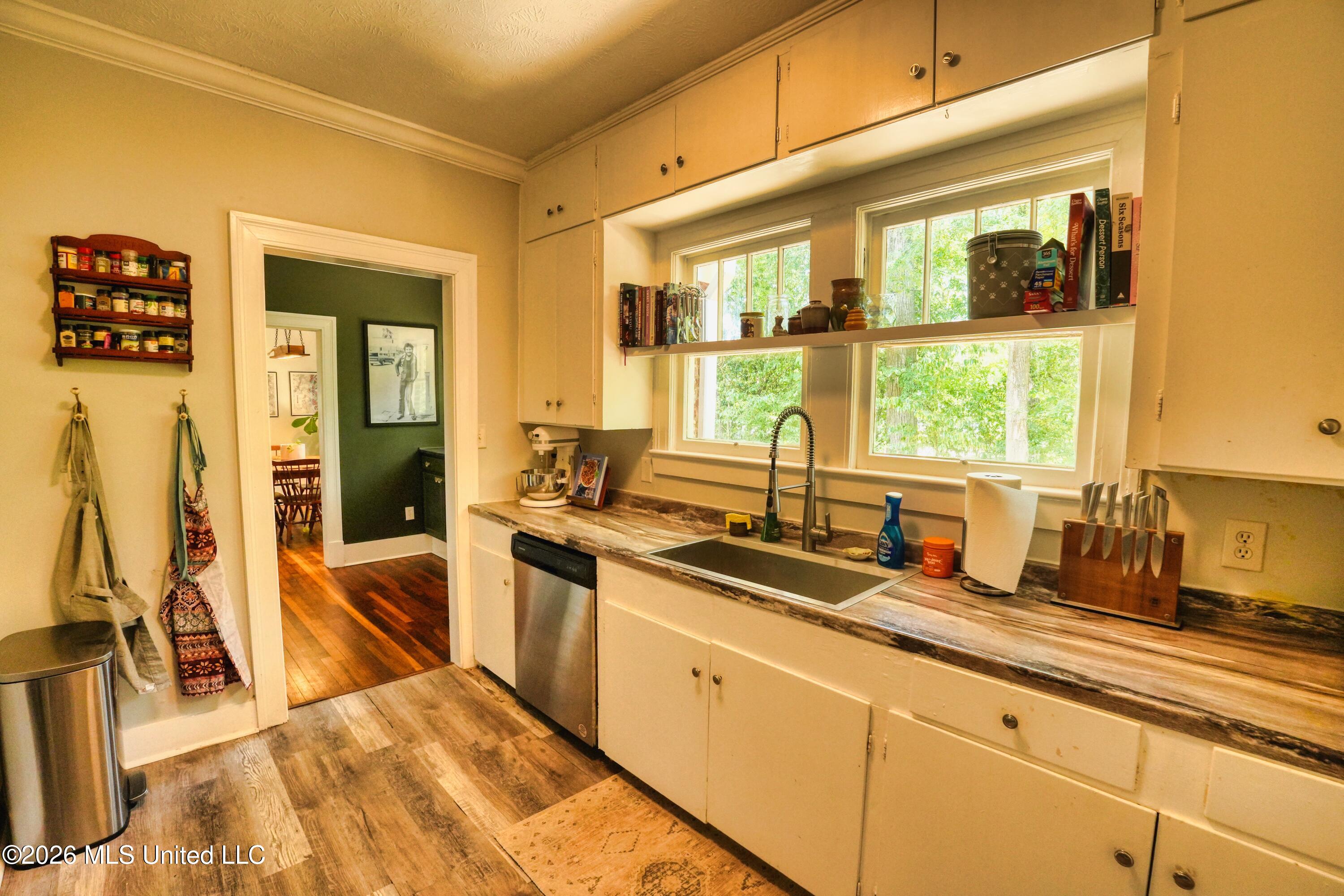 431 Decelle Street Jackson, MS 39216 - Photo 28 of 42 DSC00936_HDR