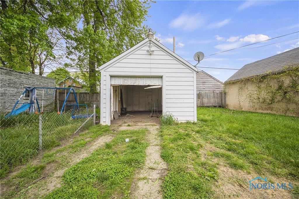 1722 Mansfield Road Toledo, OH 43613 - Photo 20 of 21 Gallery Image 20