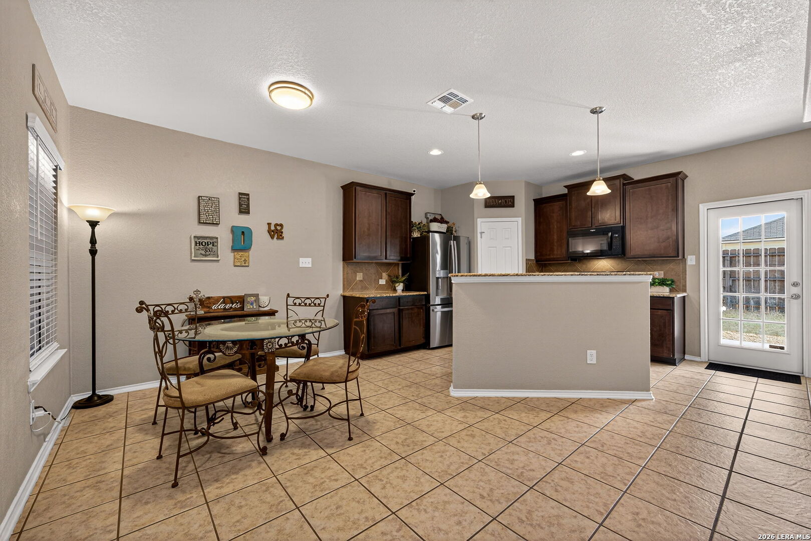 9810 Leubeck Ranch Helotes, TX 78023 - Photo 12 of 24