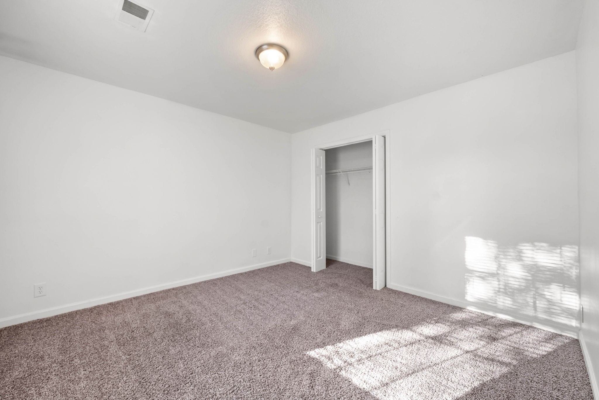 535 Lafayette Road, Unit F Clarksville, TN 37042 - Photo 14 of 26 a view of an empty room
