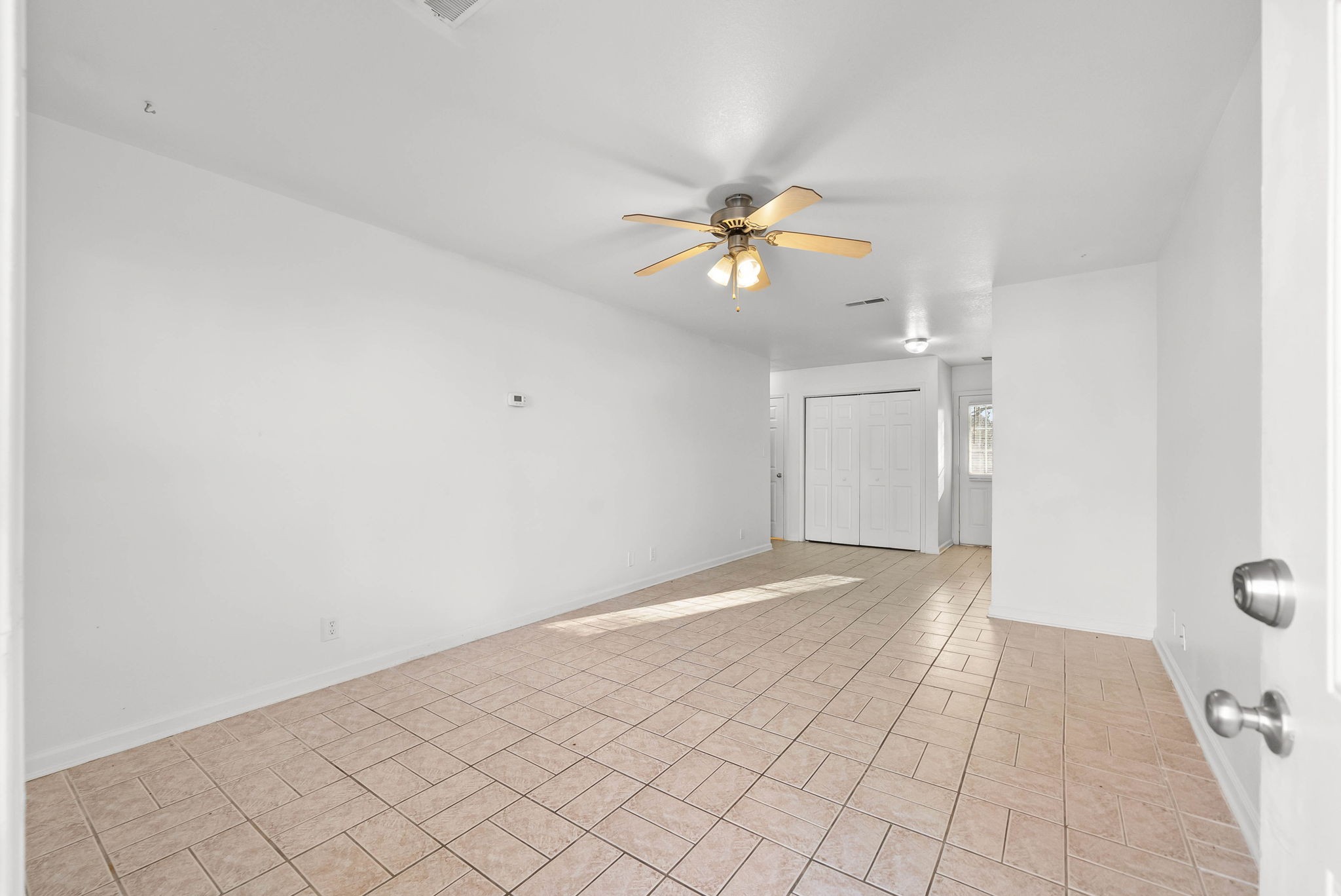 535 Lafayette Road, Unit F Clarksville, TN 37042 - Photo 3 of 26 wooden floor in an empty room