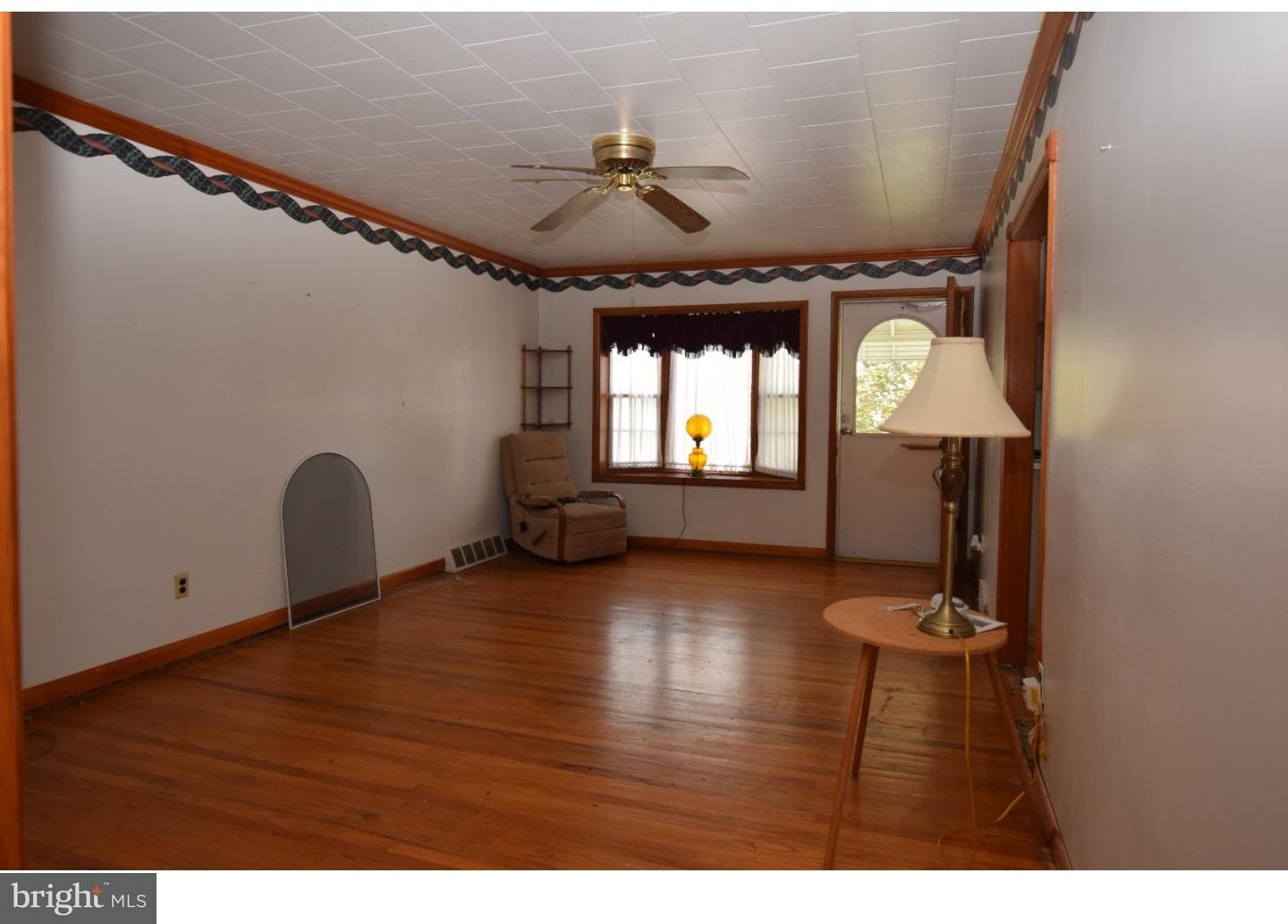 225 Hoffman Road Ridley Park, PA 19078 - Photo 5 of 19 Gallery Image 5