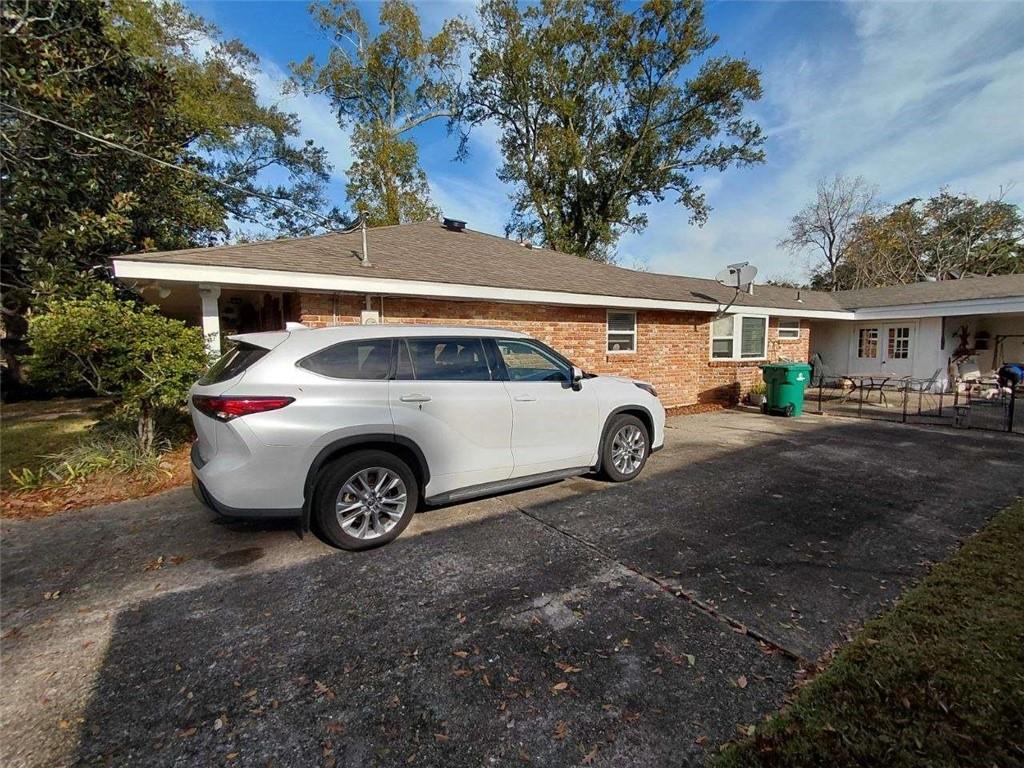 8805 Hermitage Place River Ridge, LA 70123 - Photo 3 of 24