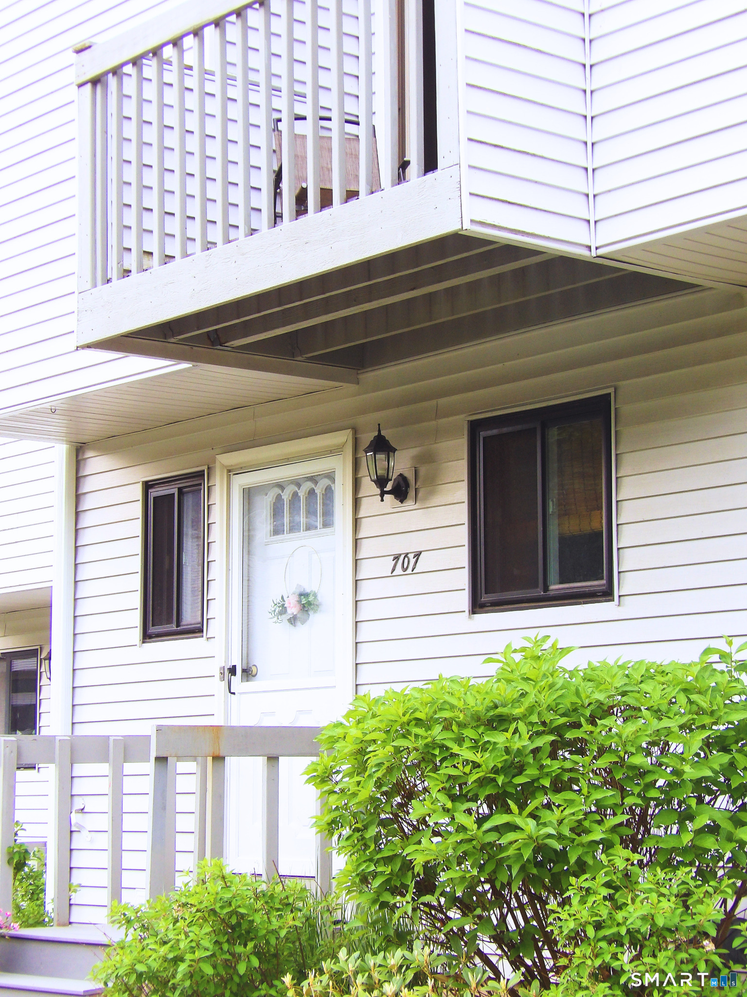 707 Timber Lane, Unit 707 Canton, CT 06019 - Photo 2 of 25