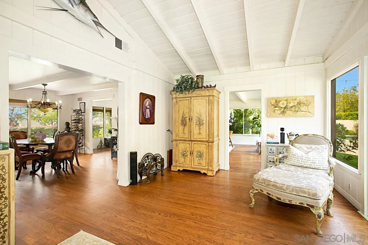 1465 Rodeo Drive La Jolla, CA 92037 - Photo 11 of 24 a living room with furniture and a table
