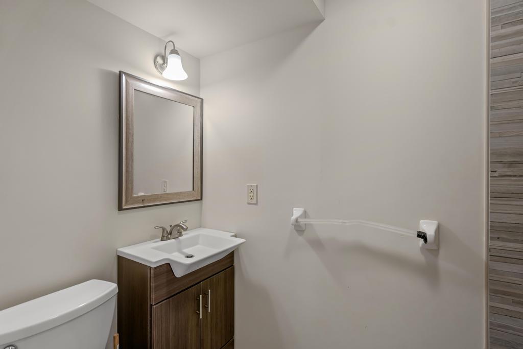 1775 Hunters Trace Burlington, KY 41005 - Photo 10 of 19