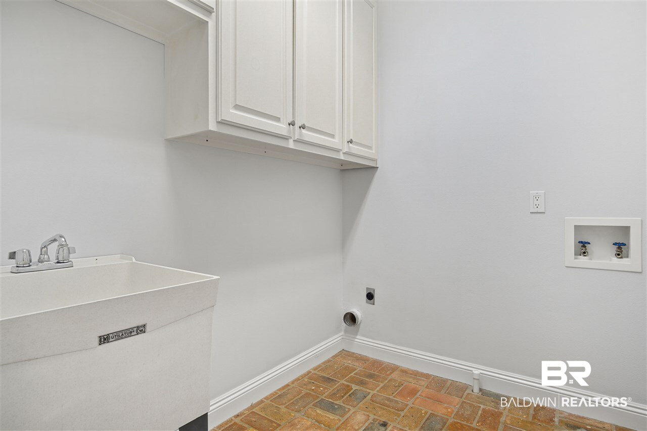 1203 Old County Road Daphne, AL 36526 - Photo 41 of 49