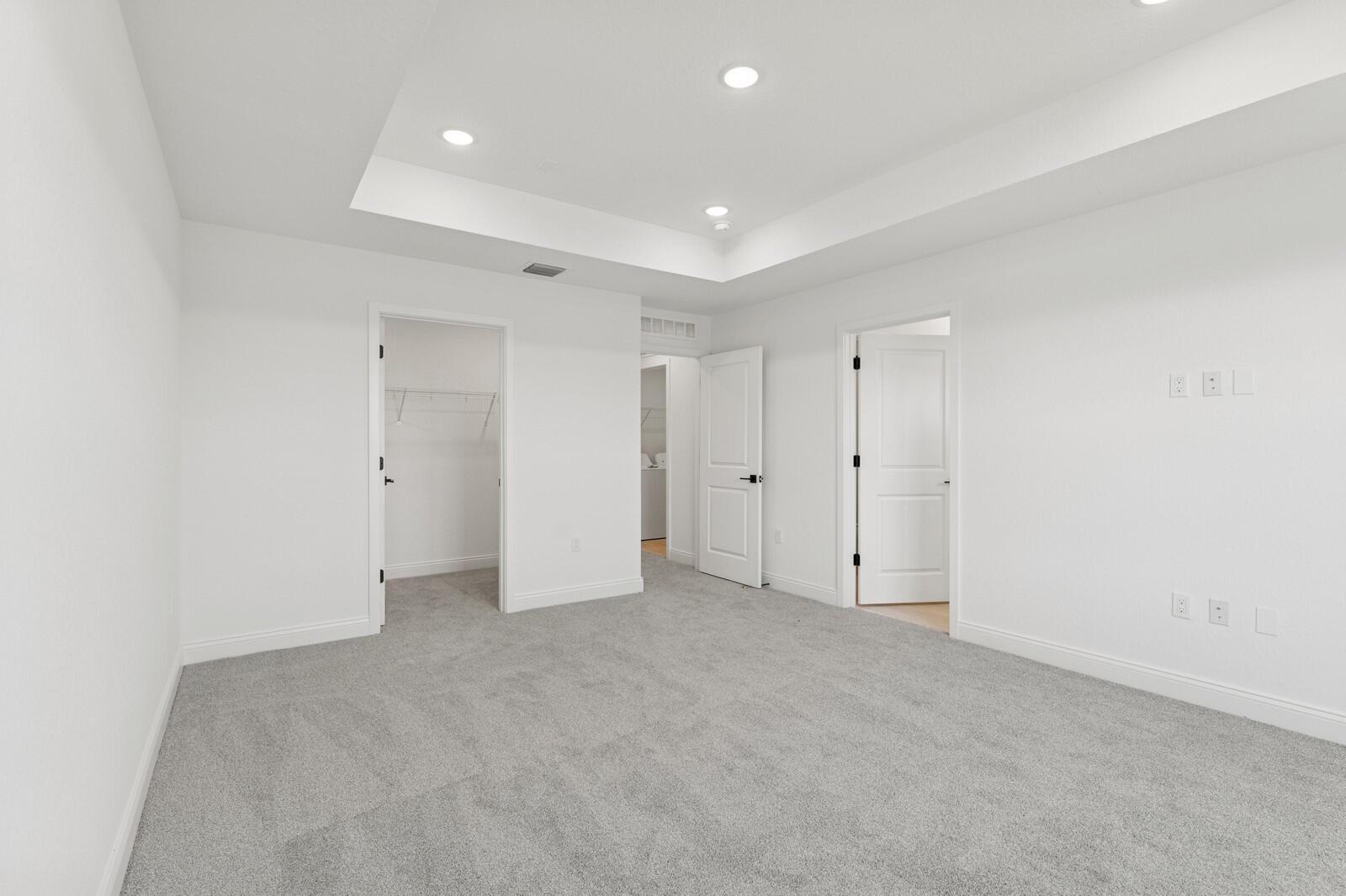 121 Southeast Birch Terrace, Unit 1157 Stuart, FL 34997 - Photo 25 of 34 a view of an empty room