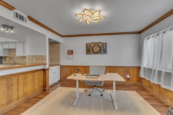 $2,595 | 6433 Southpoint Drive, Dallas, TX 75248