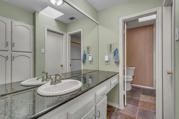 $2,595 | 6433 Southpoint Drive, Dallas, TX 75248