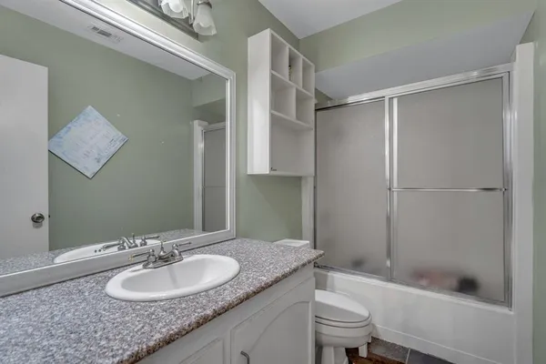 $2,595 | 6433 Southpoint Drive, Dallas, TX 75248