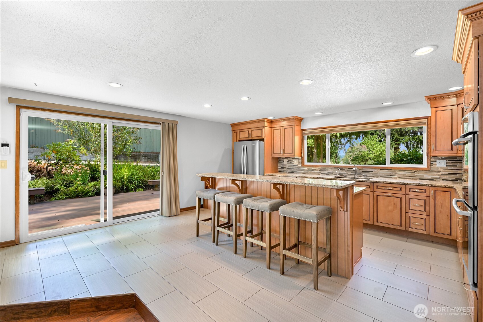 4514 Spring Street Bellingham, WA 98229 - Photo 12 of 40 Gallery Image 12