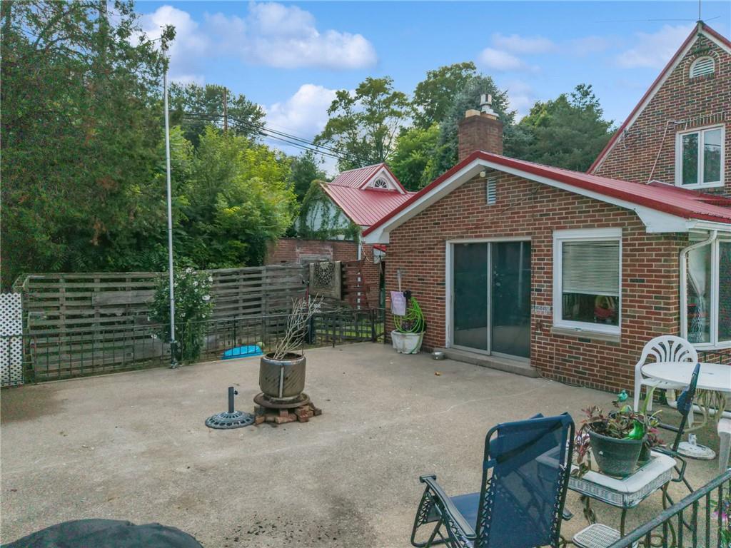 423 Huntingdon Road Yukon, PA 15698 - Photo 23 of 32