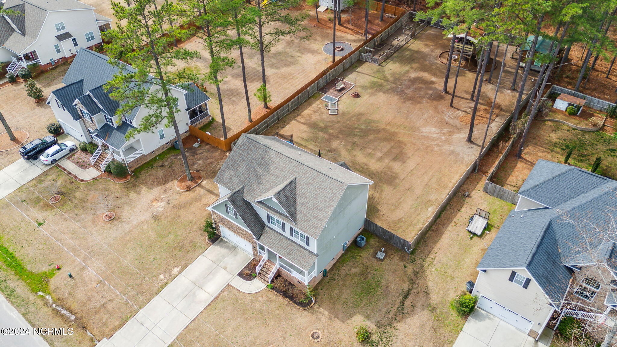 165 Dicks Hill Road Carthage, NC 28327 - Photo 4 of 44 6-web-or-mls-DJI_20240304123148_0319_D