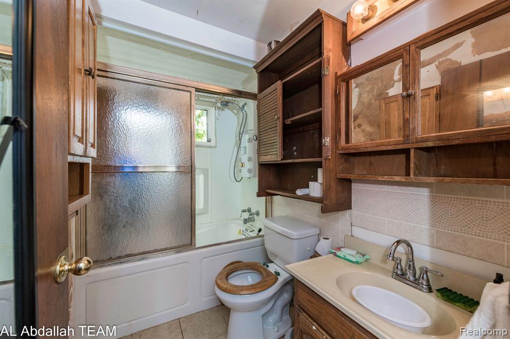 15717 Meadow Street Romulus, MI 48174 - Photo 14 of 21