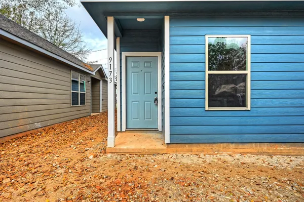 $1,295 | 9173 Inwood, Willis, TX 77318