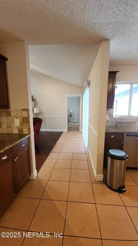 $3,500 | 10 Blackfoot Court, Palm Coast, FL 32137