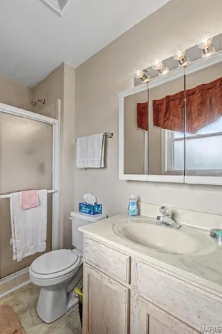 $425,000 | 38 Brookview Lane, Moscow Mills, MO 63362