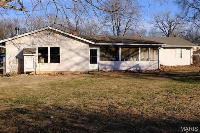 $425,000 | 38 Brookview Lane, Moscow Mills, MO 63362