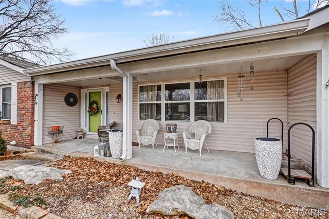 $425,000 | 38 Brookview Lane, Moscow Mills, MO 63362