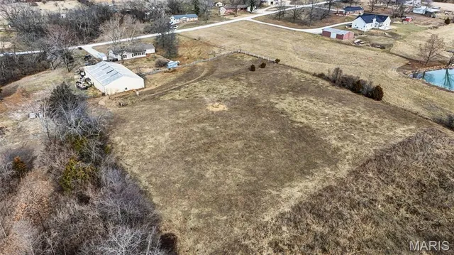 $425,000 | 38 Brookview Lane, Moscow Mills, MO 63362