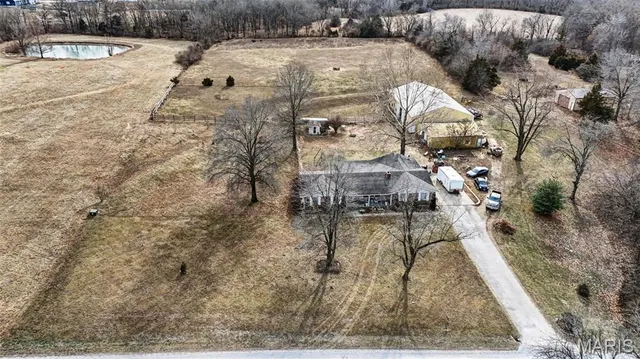 $425,000 | 38 Brookview Lane, Moscow Mills, MO 63362