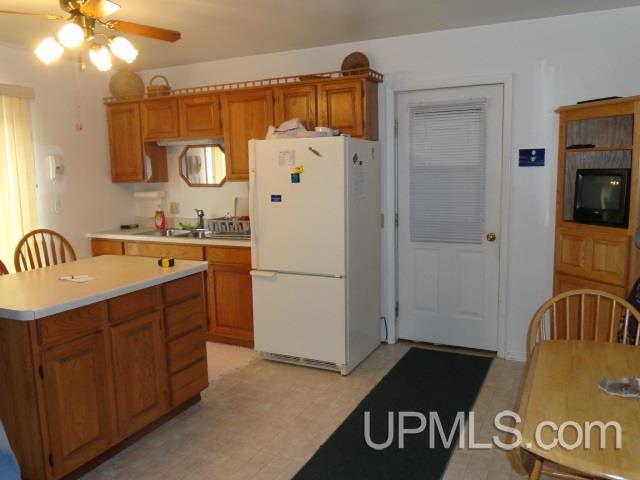 320 Greenland Road Ontonagon, MI 49953 - Photo 7 of 36