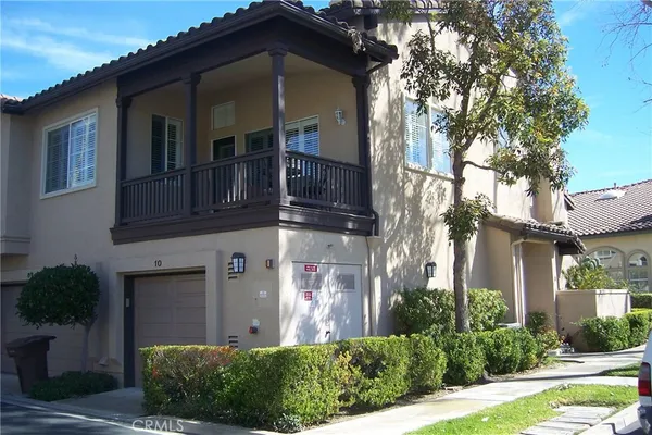 $714,500 | 10 Tierra Plano, Rancho Santa Margarita, CA 92688