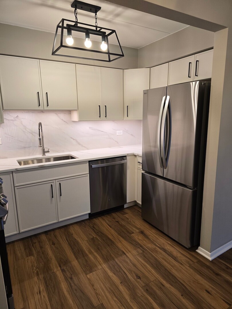 4754 West 101st Street, Unit 7B Oak Lawn, IL 60453 - Photo 4 of 5