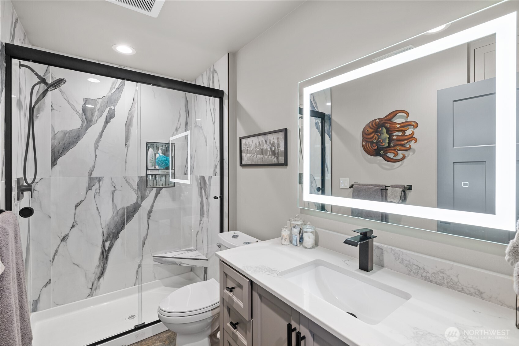 111 Wren Loop Southwest Mattawa, WA 99349 - Photo 20 of 40 a bathroom with a sink a toilet and shower