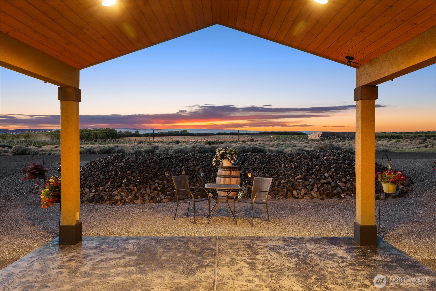 111 Wren Loop Southwest Mattawa, WA 99349 - Photo 34 of 40 a view of a ocean from a balcony