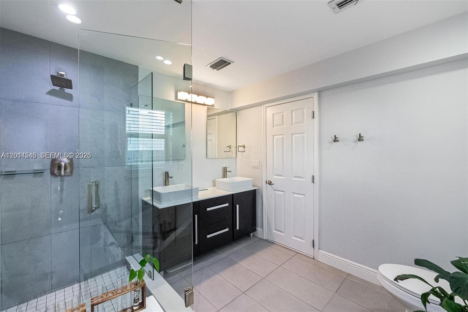 1946 Southwest 20th Street, Unit 1946 Miami, FL 33145 - Photo 19 of 40