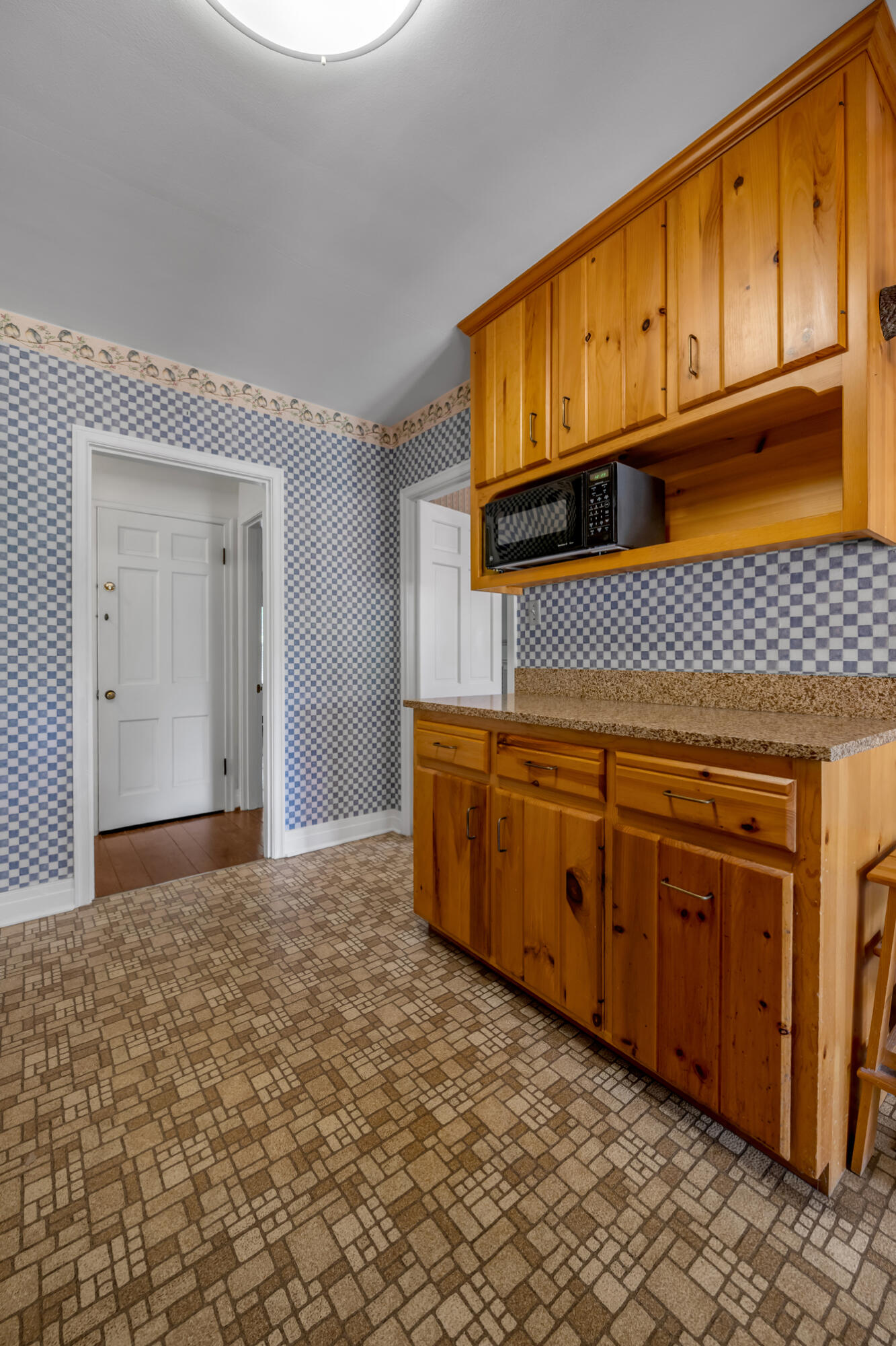 108 Romany Road Lexington, KY 40502 - Photo 22 of 54 TDB_3641