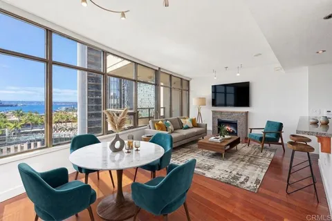 $995,000 | 700 West E Street, Unit 801, San Diego, CA 92101