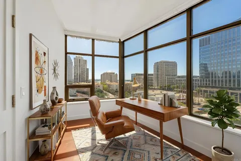 $995,000 | 700 West E Street, Unit 801, San Diego, CA 92101