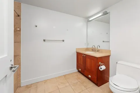 $995,000 | 700 West E Street, Unit 801, San Diego, CA 92101