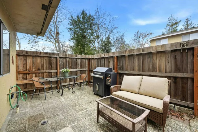 $629,998 | 937 Summerside Drive, Unit D, San Jose, CA 95122