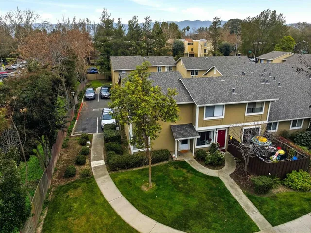 $629,998 | 937 Summerside Drive, Unit D, San Jose, CA 95122