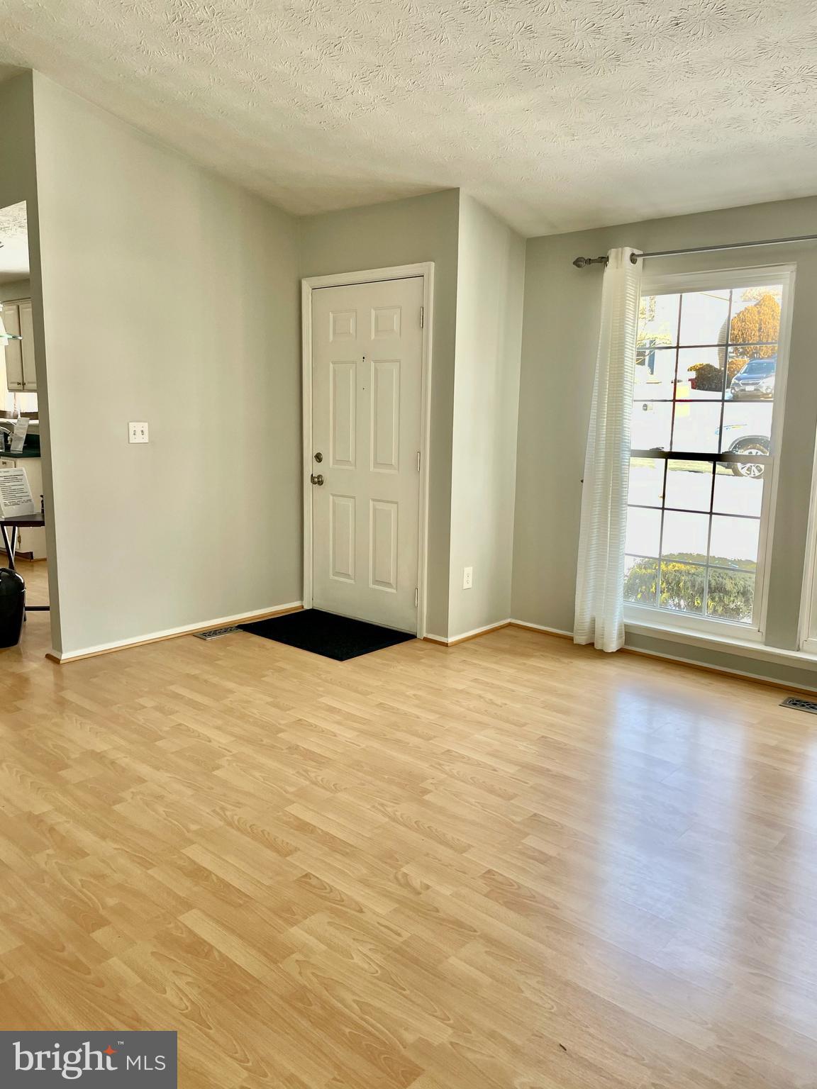 2714 Parallel Path Abingdon, MD 21009 - Photo 3 of 24 Gallery Image 3