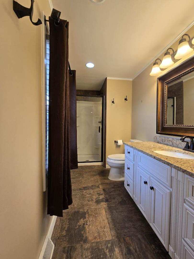 5109 Coachman Road Bettendorf, IA 52722 - Photo 23 of 26