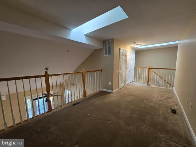 $2,300 | 18715 Sparkling Water Drive, Unit 9302, Germantown, MD 20874