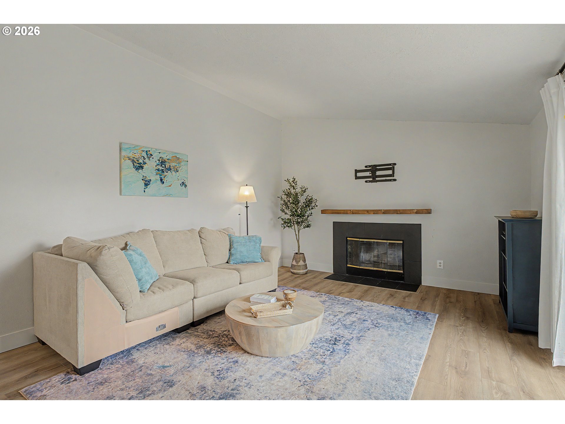 726 South Linden Street Cornelius, OR 97113 - Photo 8 of 27