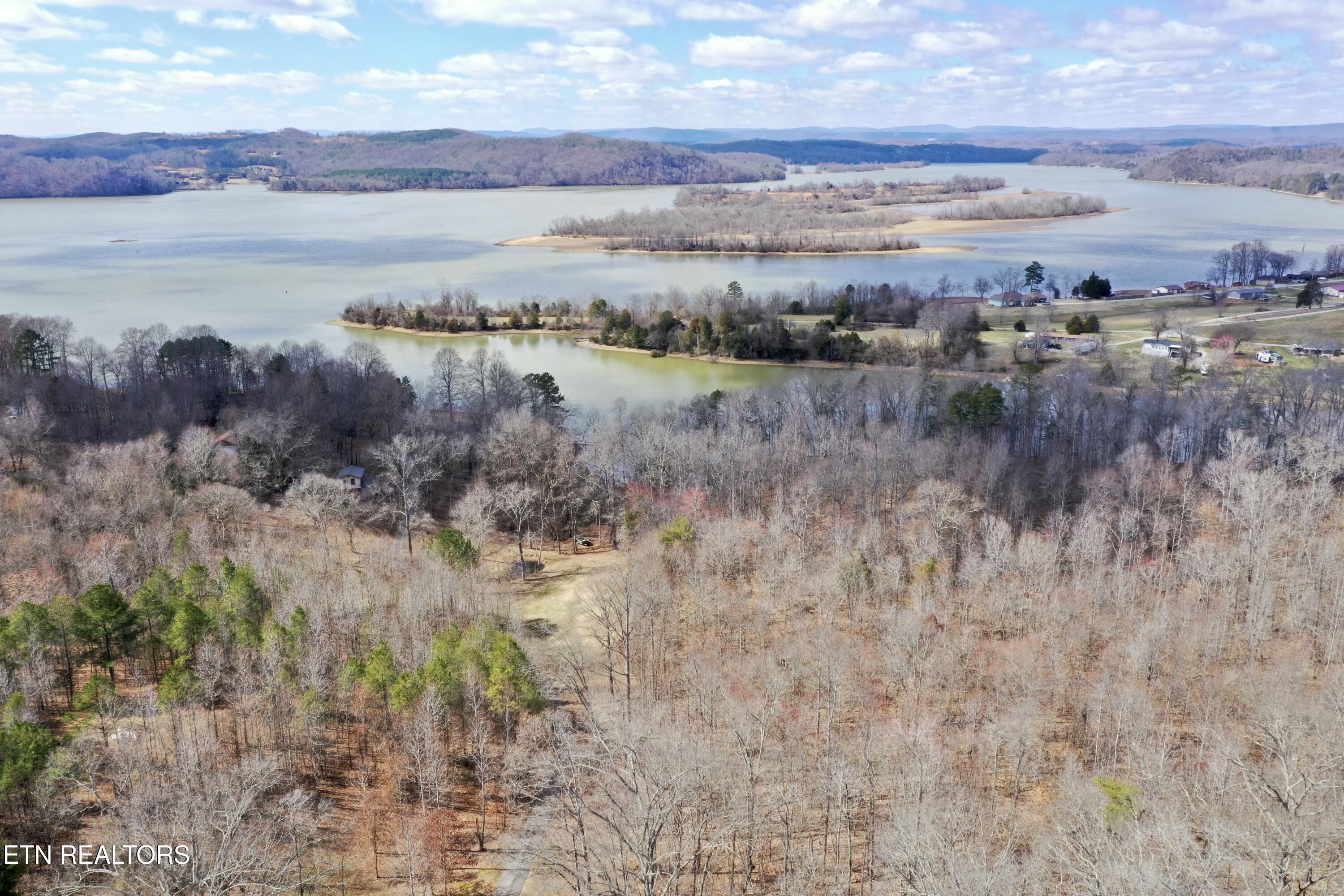 134 Hart Orchard Road Kingston, TN 37763 - Photo 1 of 37 tempImageBEO3SO