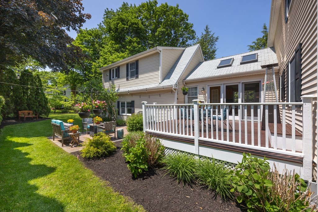 64 Reed Street Lexington, MA 02421 - Photo 7 of 12 Gallery Image 7