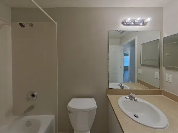 $1,959 | Undisclosed Address, Wimauma, FL 33598