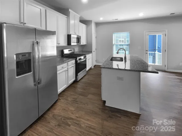 $316,000 | 10632 Overlook Mountain Drive, Charlotte, NC 28216